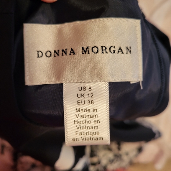 Donna Morgan Black Dress with white floral - Picture 4 of 4